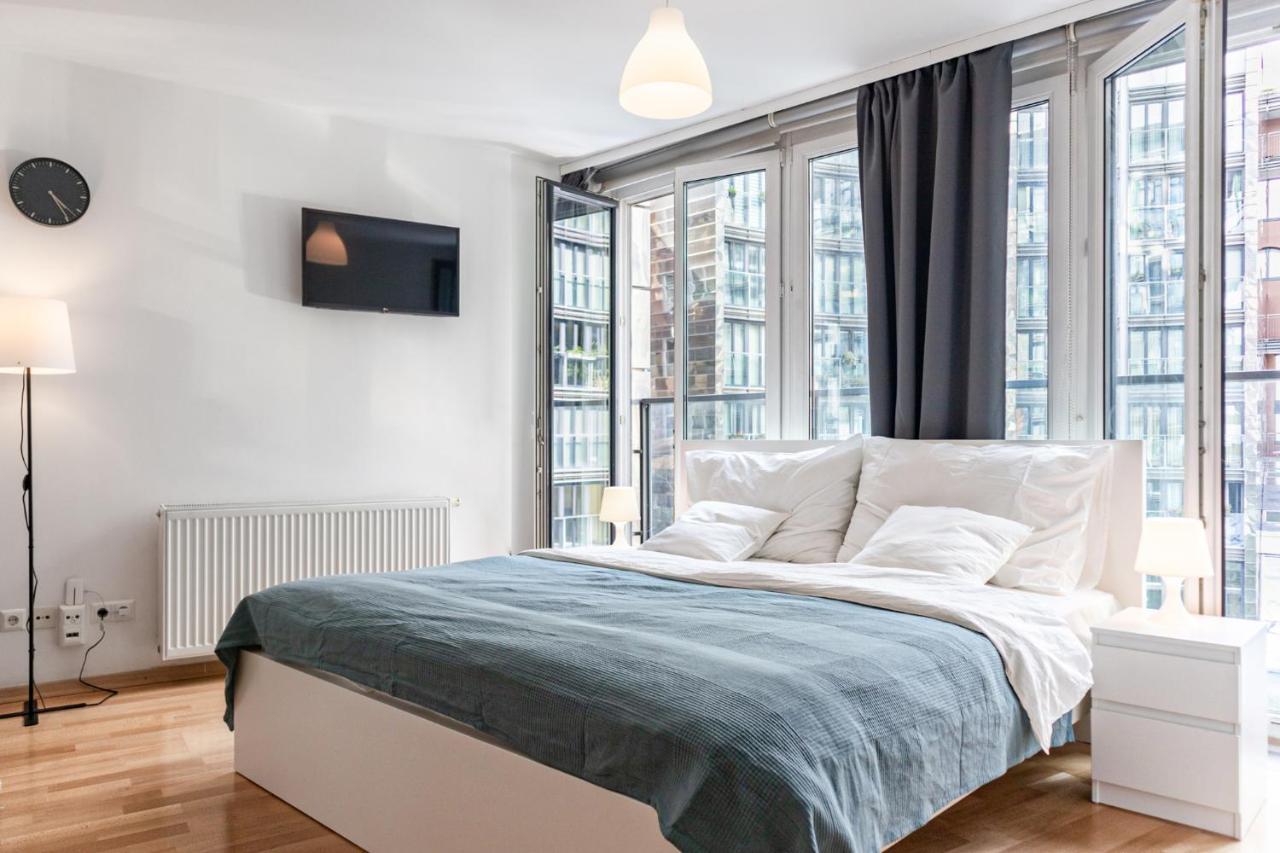 Gasometer Apartment - Designer Building With Amazing View Vienna Luaran gambar