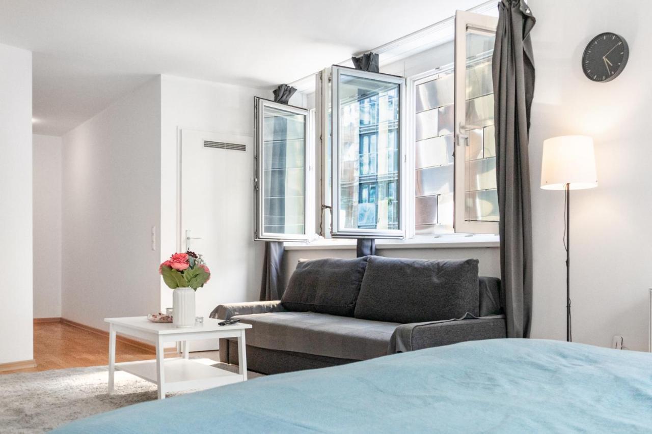 Gasometer Apartment - Designer Building With Amazing View Vienna Luaran gambar